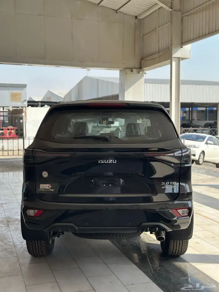 جيب ايسوزو MUX - فل كامل دبل- 2025 3