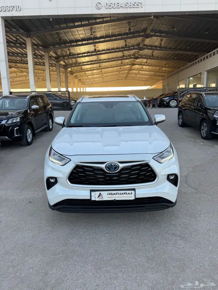 للبيع تويوتا هايلاندر 2023 نص فل - هايبرد - بحالة الوكاله 0