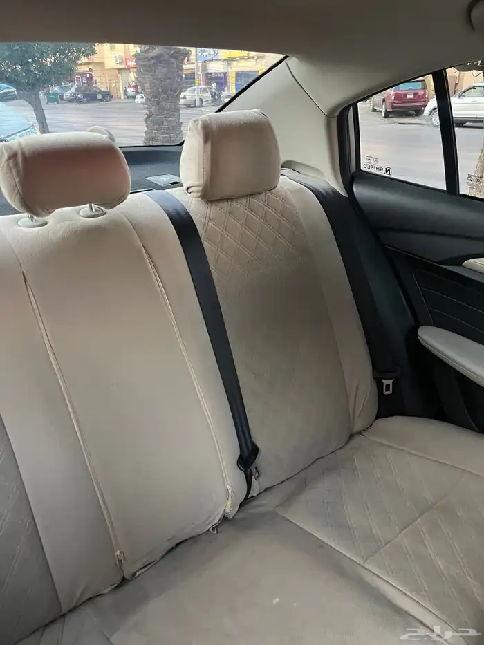 سيارة mg 5 نظيفه 9