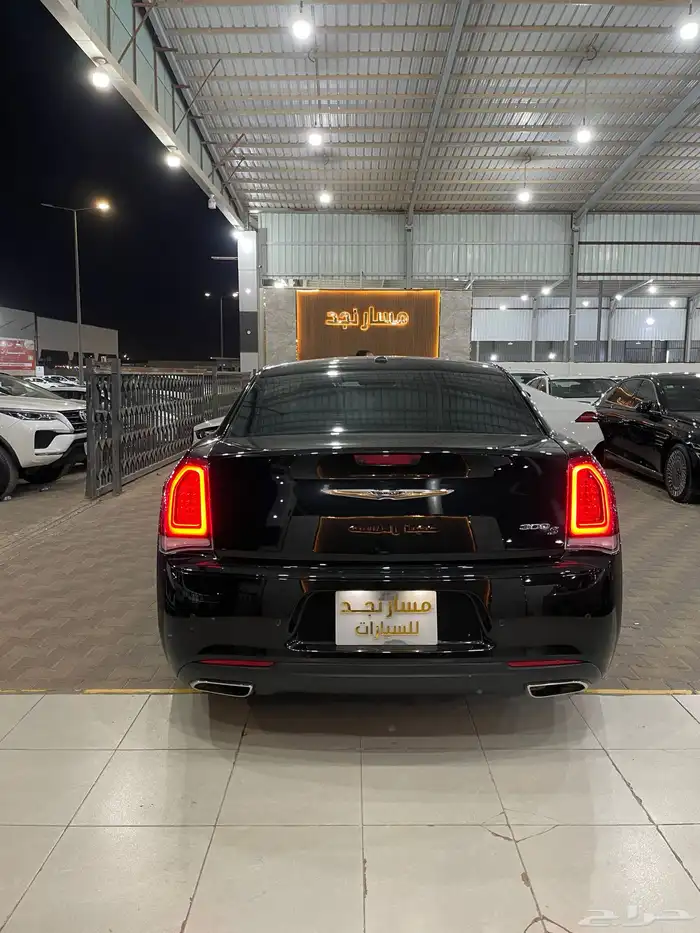 كرايسلر 300s موديل 2023 فل كامل 6