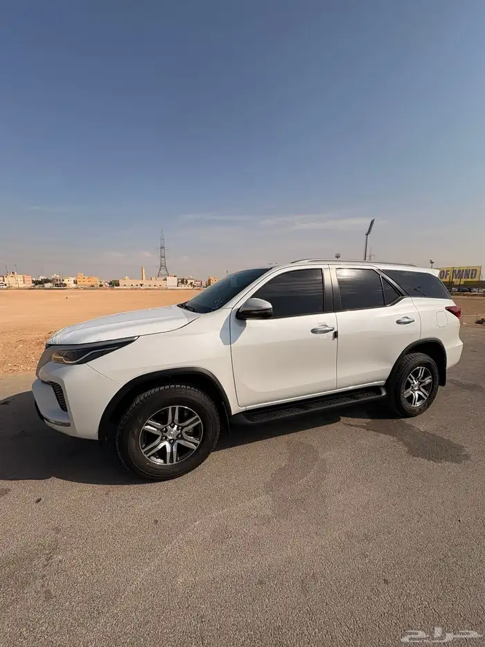 فوتشنر 2400 ديزل 2025 عداد 4 الاف 0