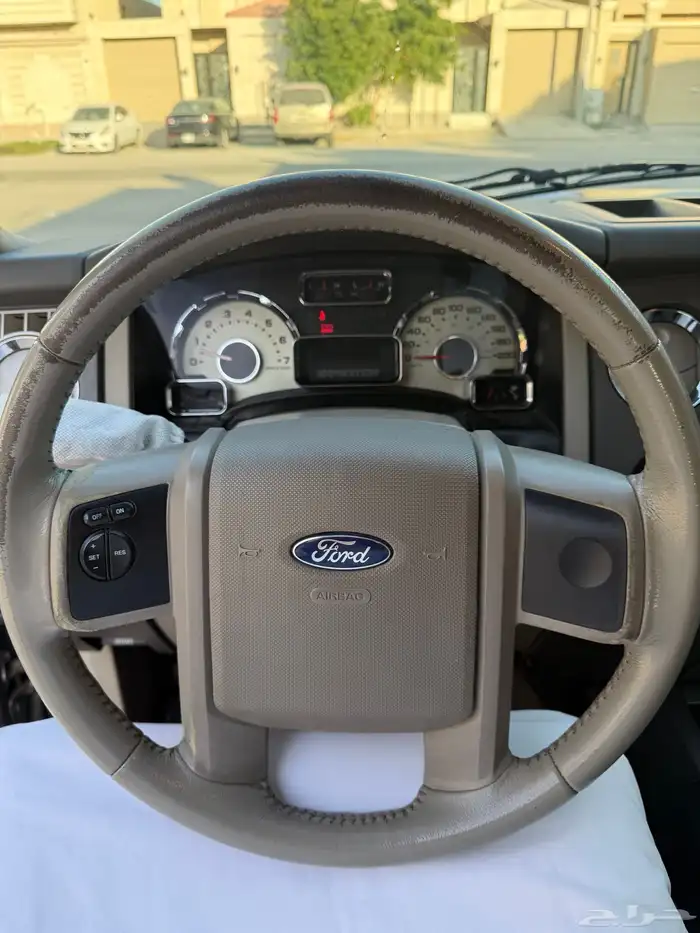 اكسبديشن 2013 وكاله 17