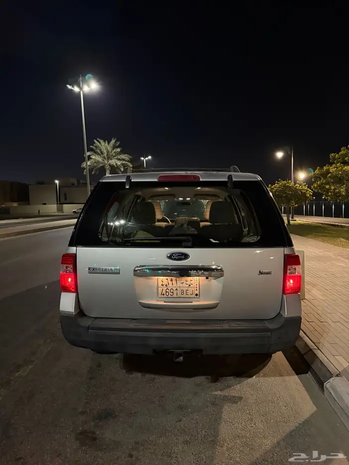 للبيع فورد اكسبدشن دبل قصير 2014 2