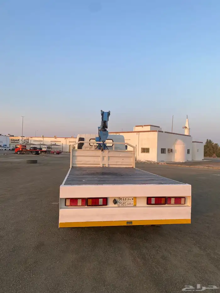 دينه موستبيشي كرين ونش نظيفة جداا 6