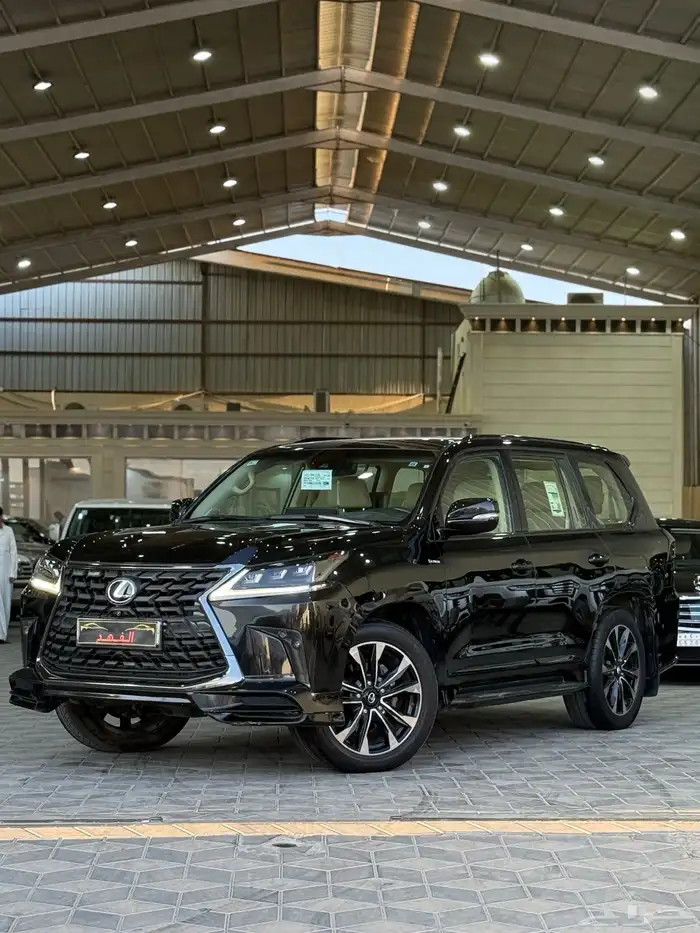 لكزس - 2016 - LX570 - فل كامل 4
