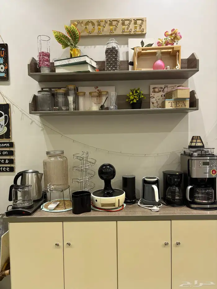 طاولة قهوة أنيقة ( كورنر كوفي ) للبيع 0