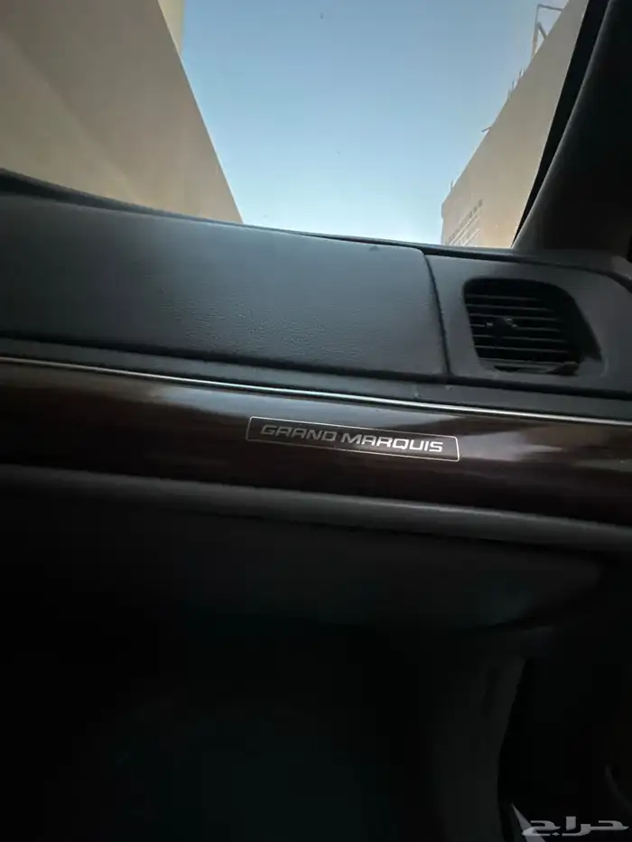 فورد جراند ماركيز 1996م 4