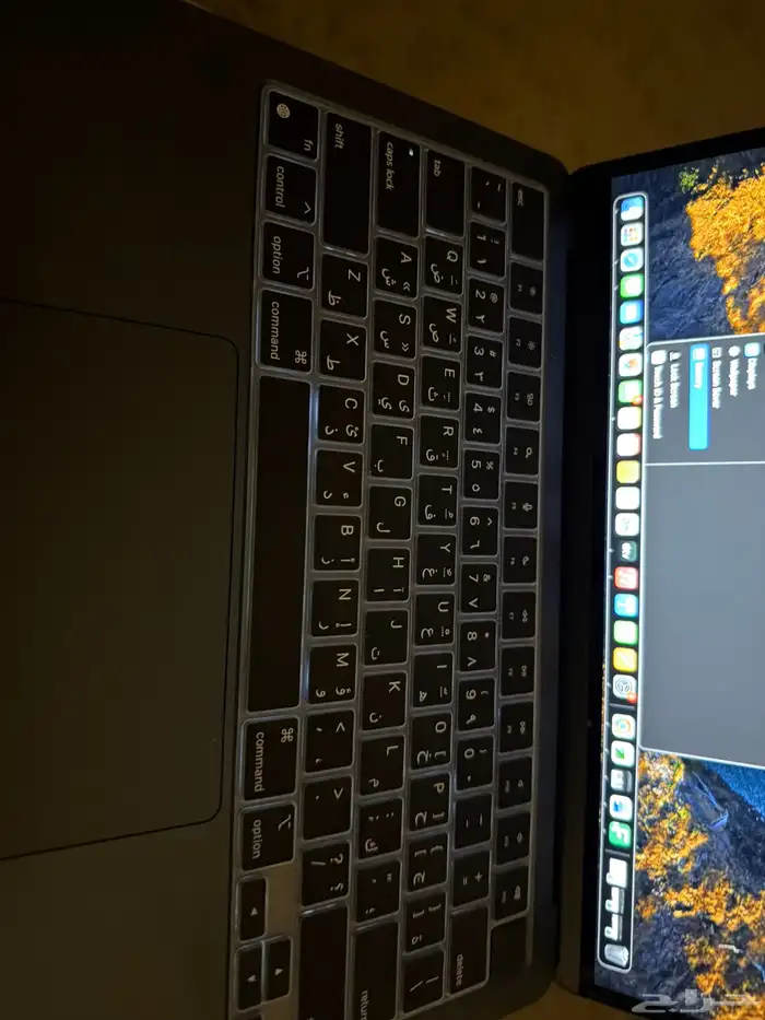 ماك بوك اير 1