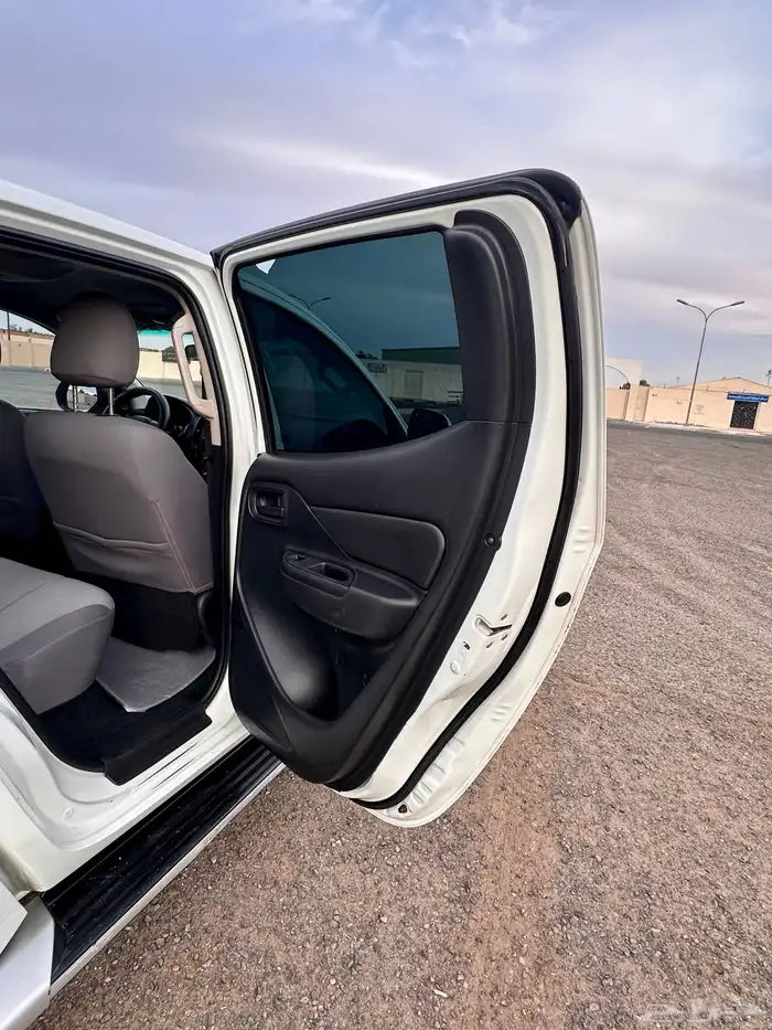 ميتسوبيشي L200 ديزل قير عادي ممشى 169 الف 7