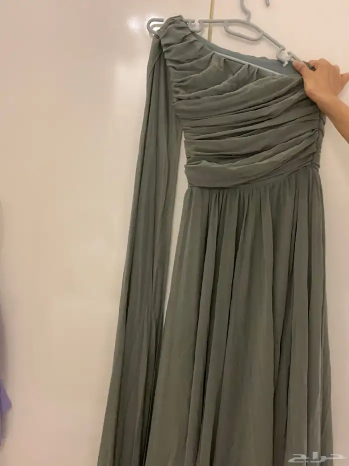 ملابس مستعمله 0