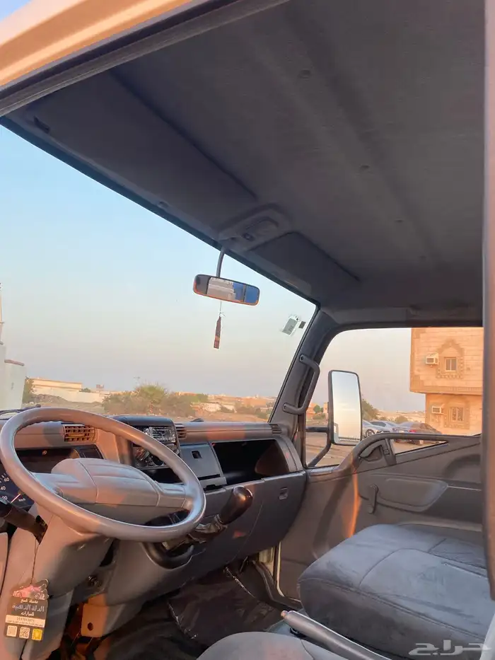 دينه موستبيشي كرين ونش نظيفة جداا 24