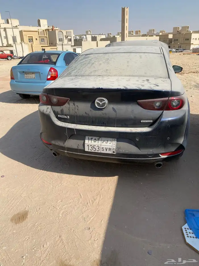 مازدا 3 2025مصدومه للبيع 3