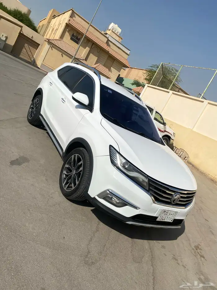 ام جي RX5 2018 1