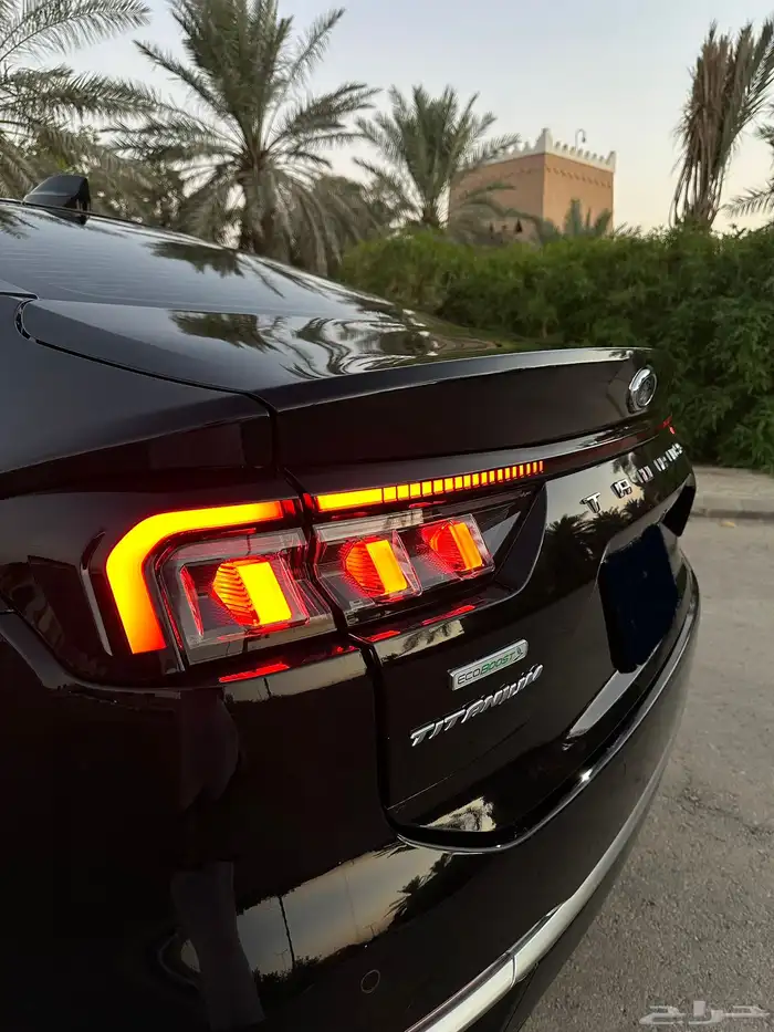 فورد   تورس 2024 تيتانيوم 3