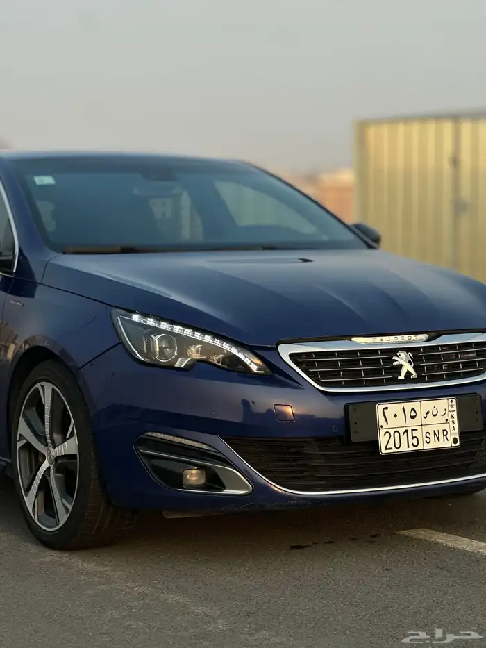 بيجو فئة رياضية للبيع او بدل 3