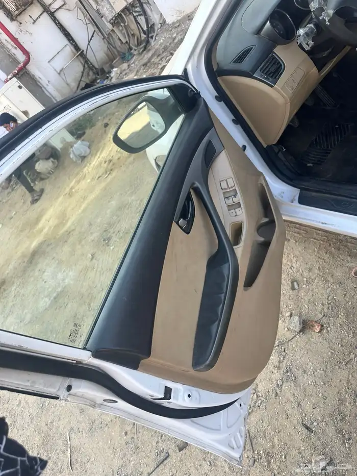 هونداي الانترا 2013 4