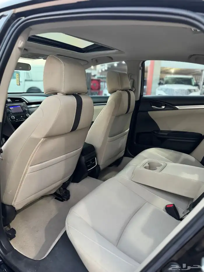 هوندا سيفيك 2020 فل نظيف جدا 19