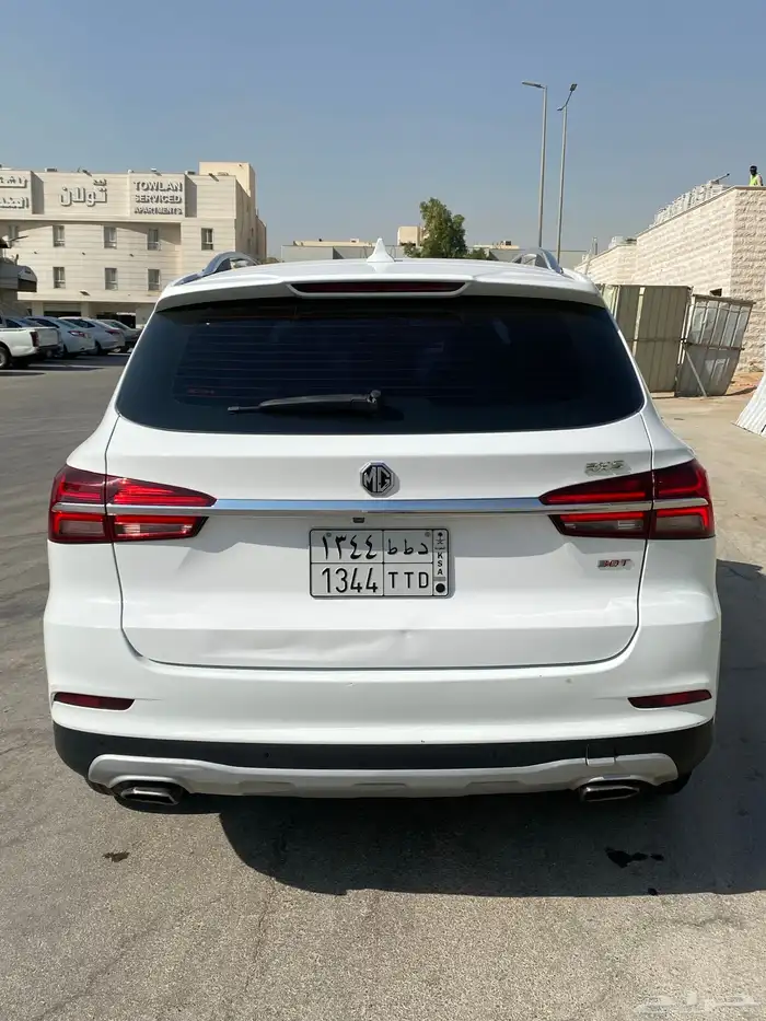 ام جي RX5 2018 4