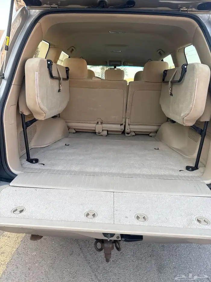 جيب جي اكس 6سلنذراوتماتيك مكيف ونص بدون ثلاجه 12