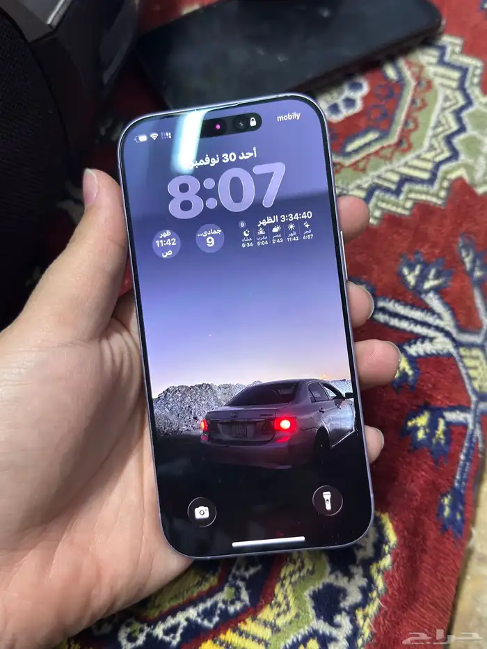 ايفون 17 عادي 7