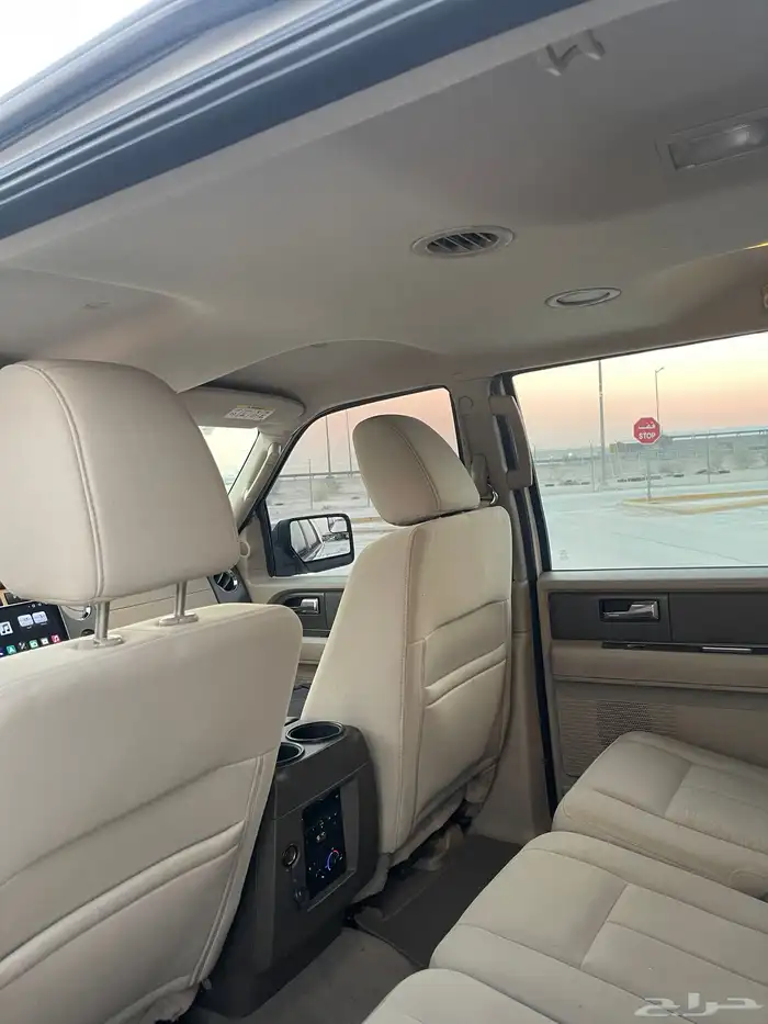 فورد اكسبديشن شاصي قصير 14