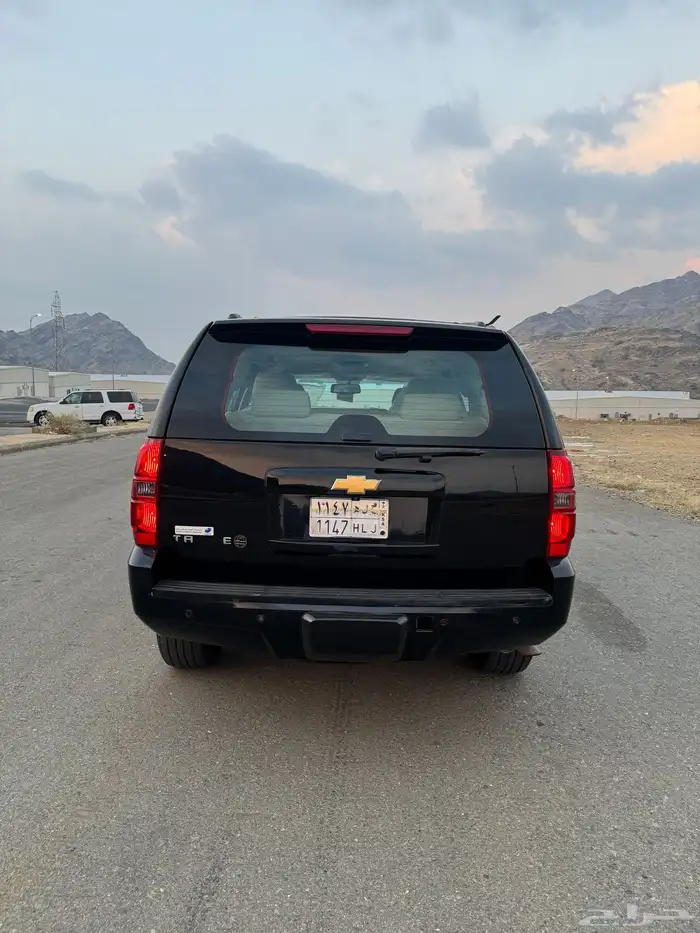 تاهو 2014 سعودي نظيف 4