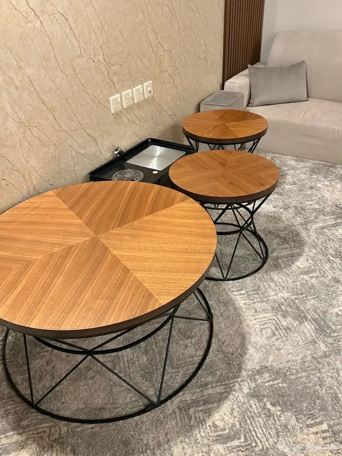 طاولة طعام 6 كراسي و 3 طاولات خدمة 0