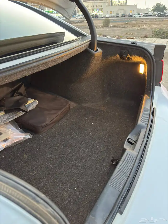 للبيع تشارجر 2014 فل هاوس V8 ابيض لؤلؤي مالك اول 42