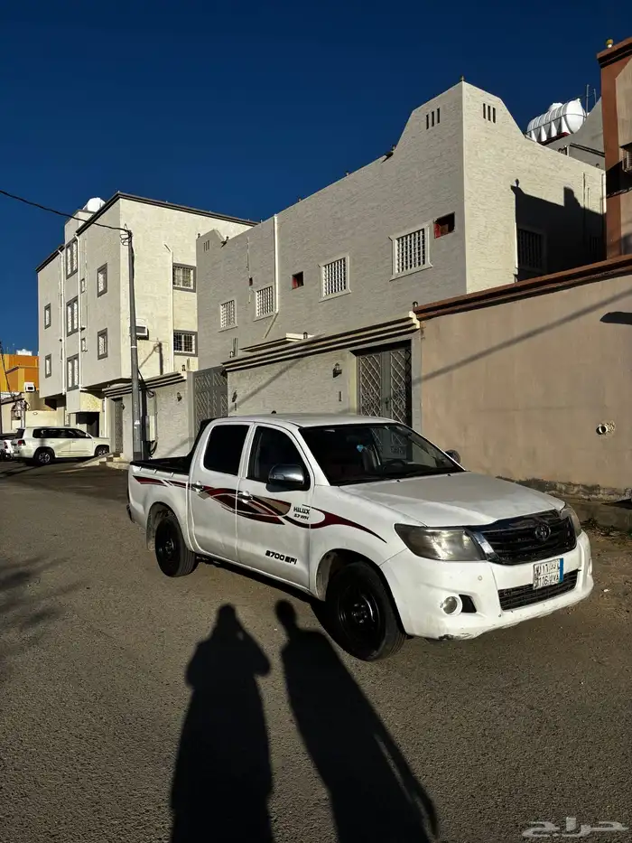 هيلوكس 2015للبيع 1