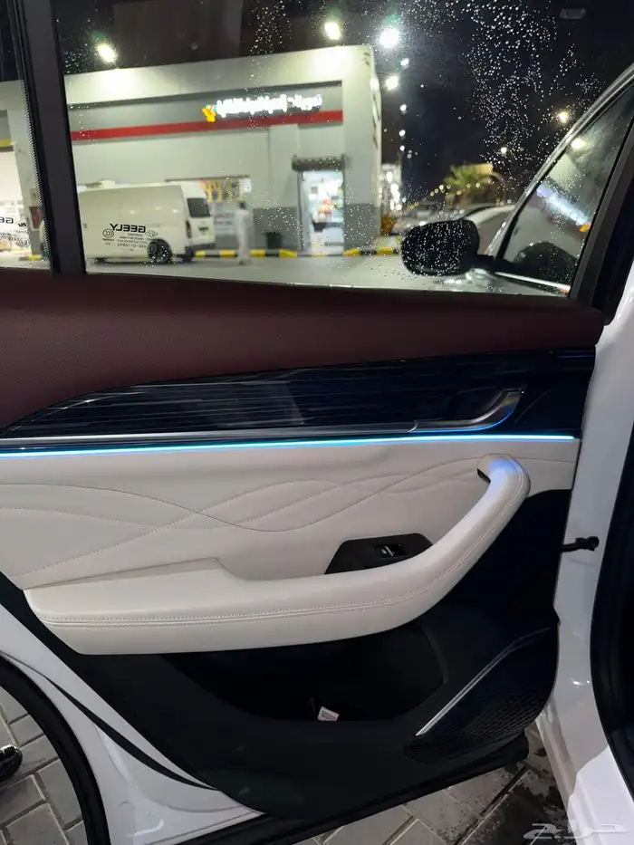 جيلي منجارو 2023 نص فل (GK) 9