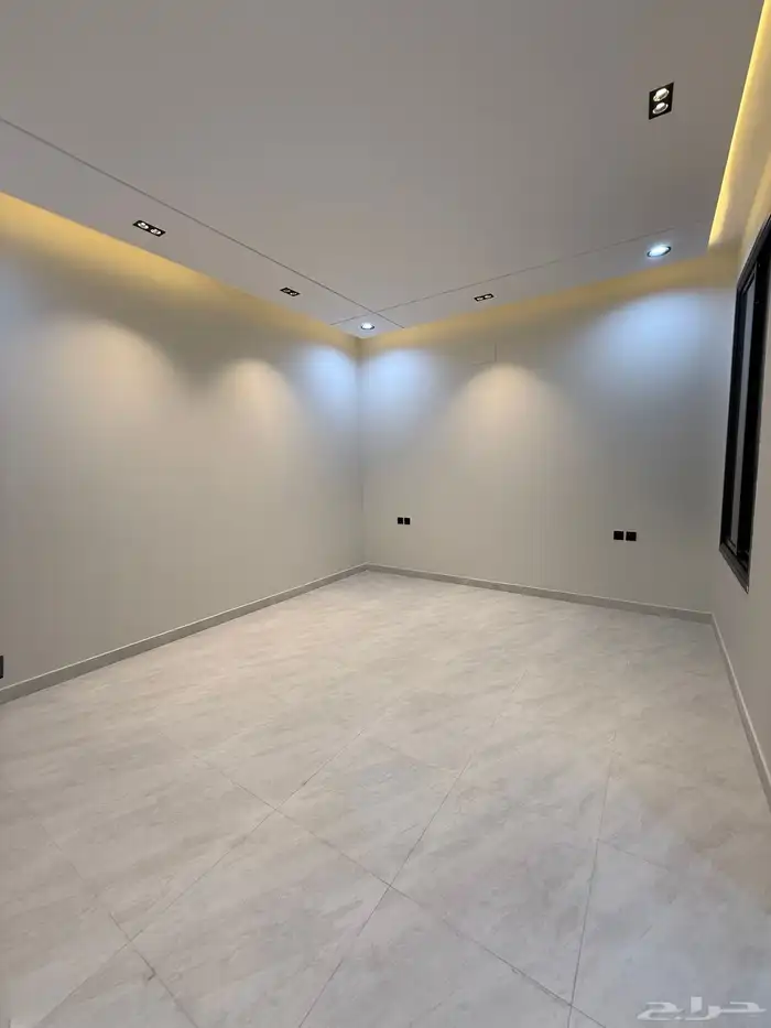 للبيع روف علوي مستقل نظام شقتين منفصلين بسعر فرصة 650 الف 18