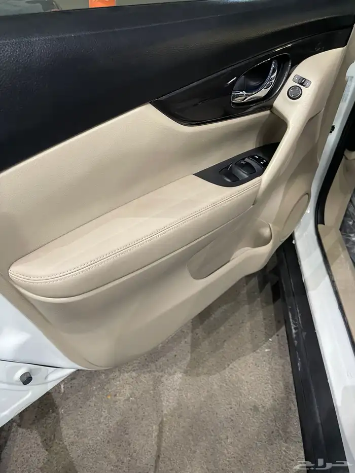 اكس تريل 2022 21