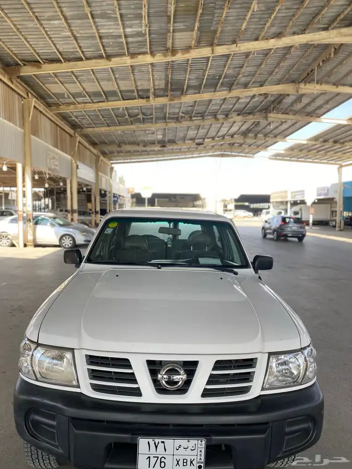 نيسان باترول ربع كابليتر موديل 2002 ممشى 192ألف كيلو متر 0