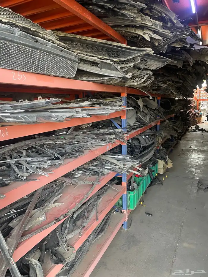 قطع غيار مرسيدس لجميع الفئات 4