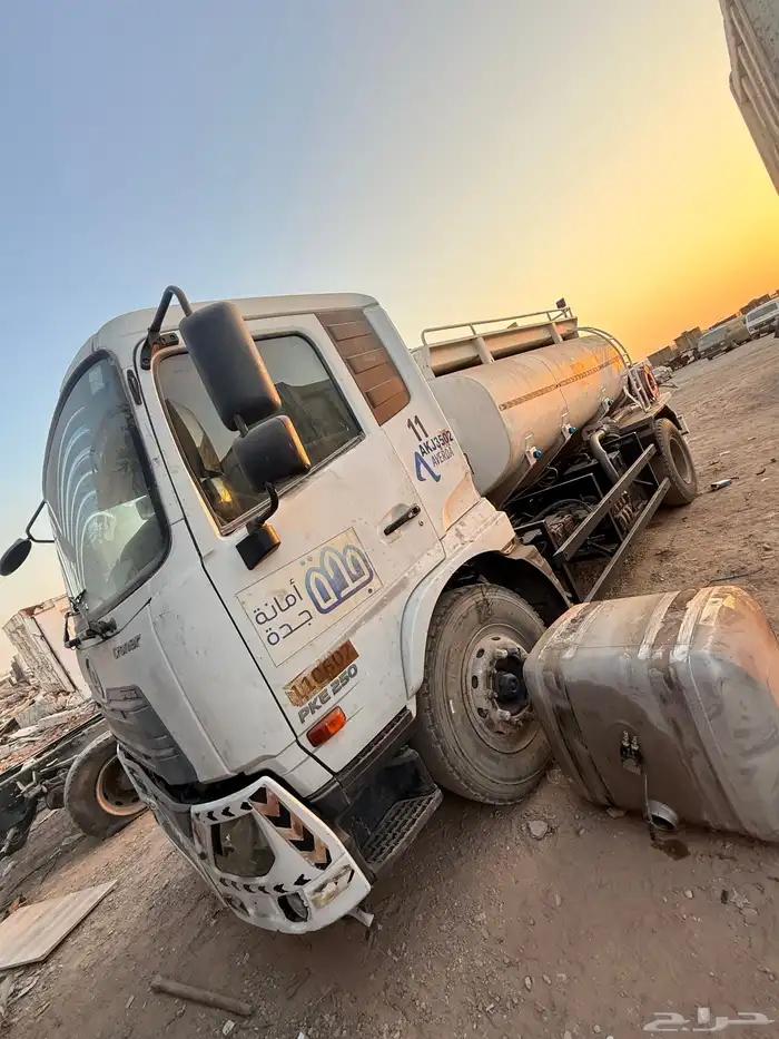 وايت تسليك نيسان 2017 1