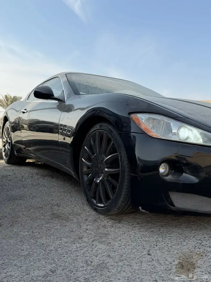 مازراتي قراند توريزمو اس 4.7 المكينة الحمراء مصدومة 6