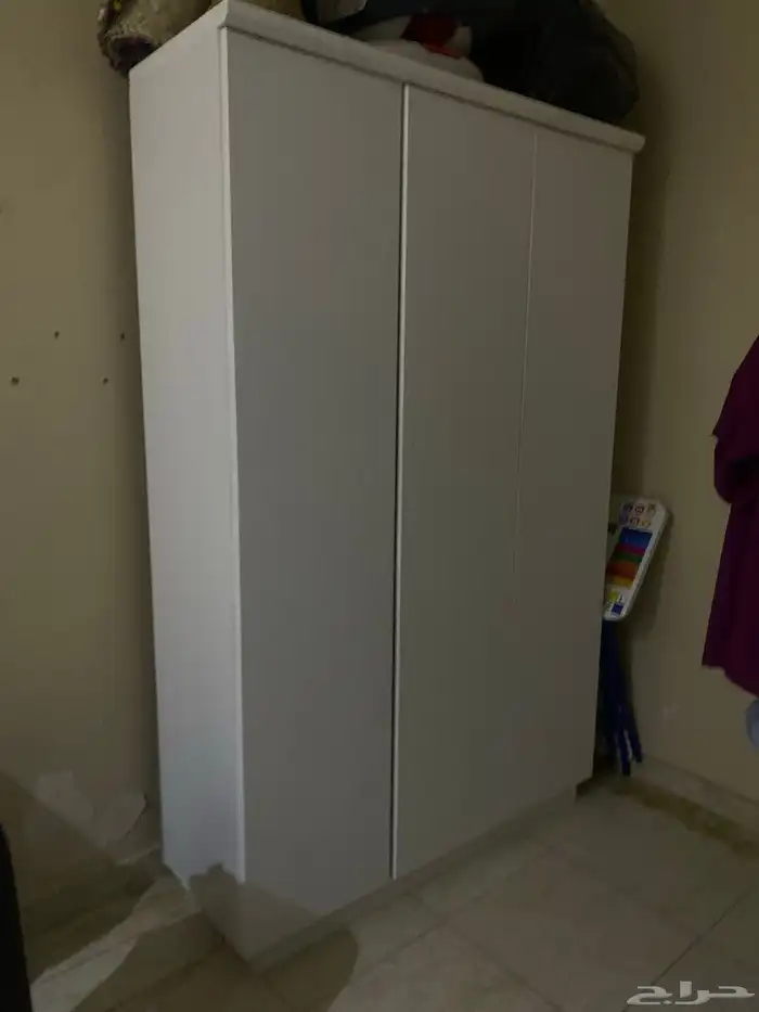 دولاب للبيع 0