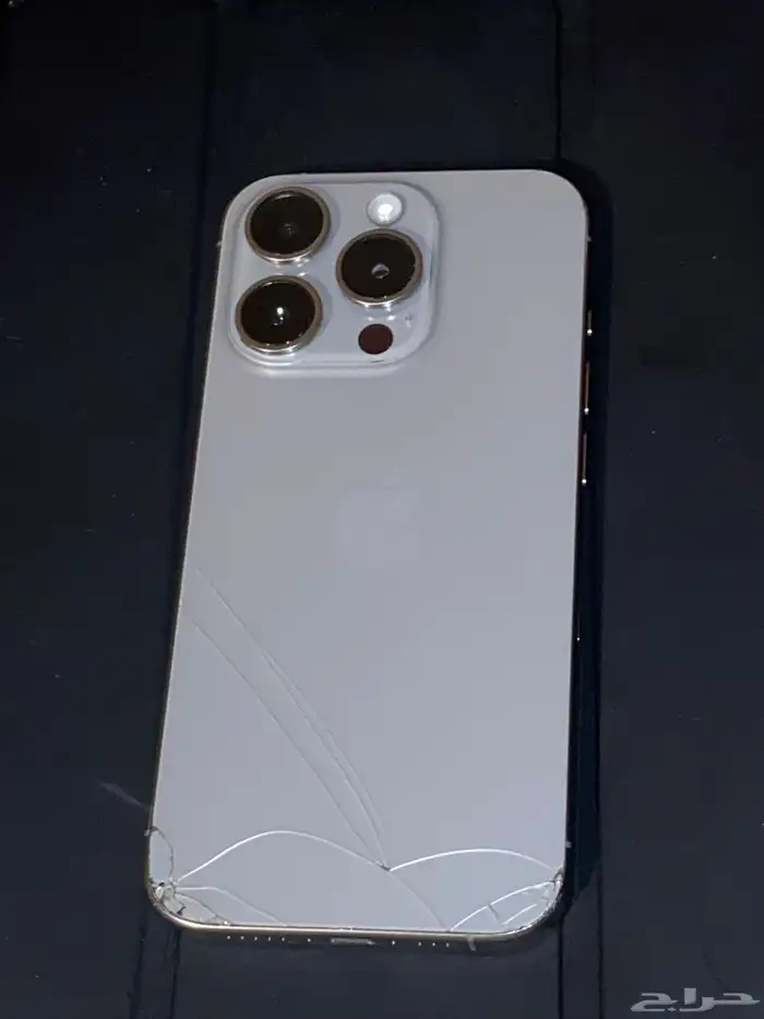 iPhone 15 pro 128 Gb 4