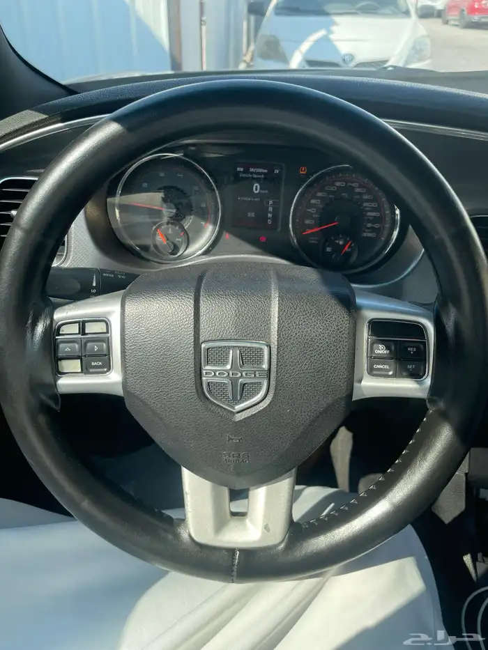 دوج شارجر همي 5.7 RT 2014 17