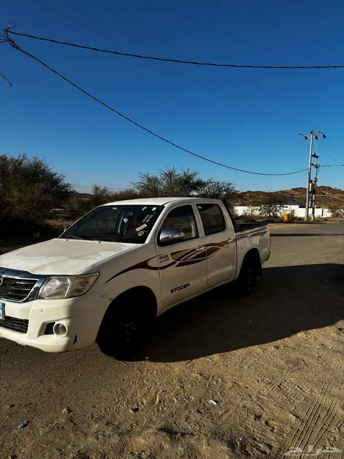 هيلوكس 2015للبيع 2