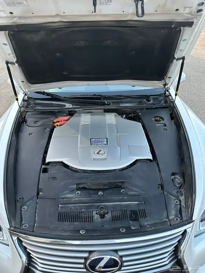 لكزس لارج سعوديه LS 20