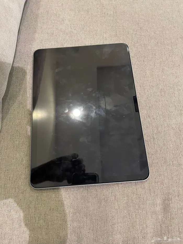 ايباد اير ام 2 1