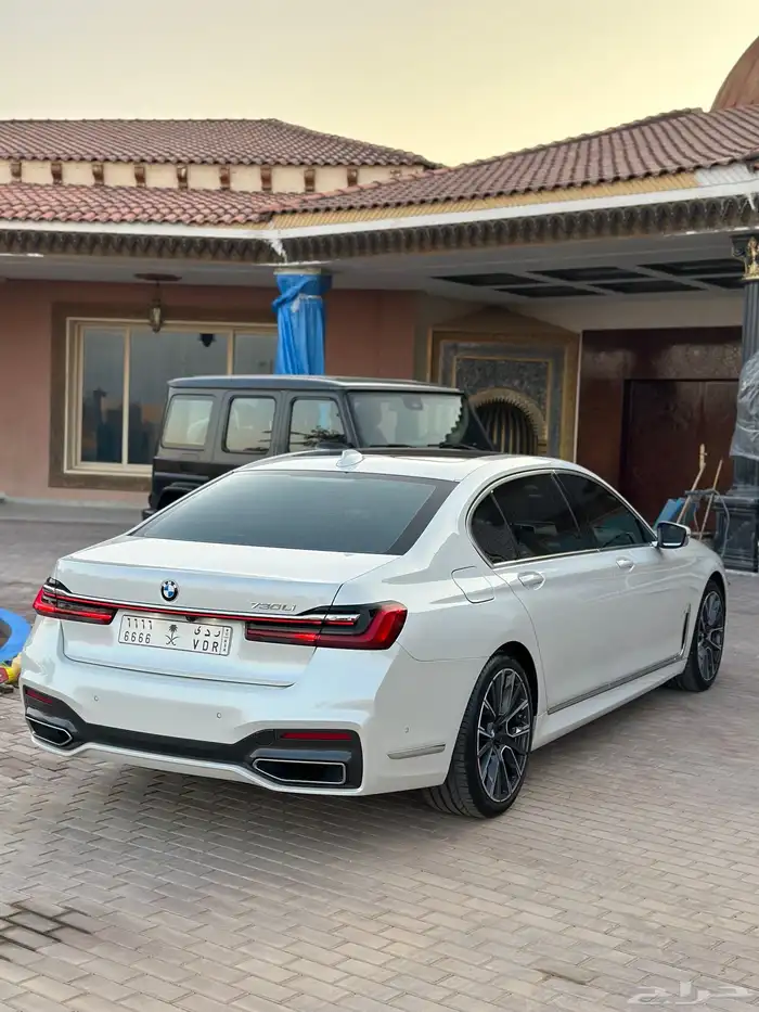 بي ام دبليو 2020-730Liكت ام فل كامل 1