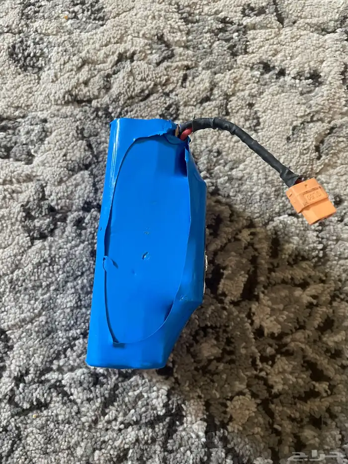 بطارية سكوتر استخدمة لمدة أسبوع فقظ نضيفه مافيه شي 3