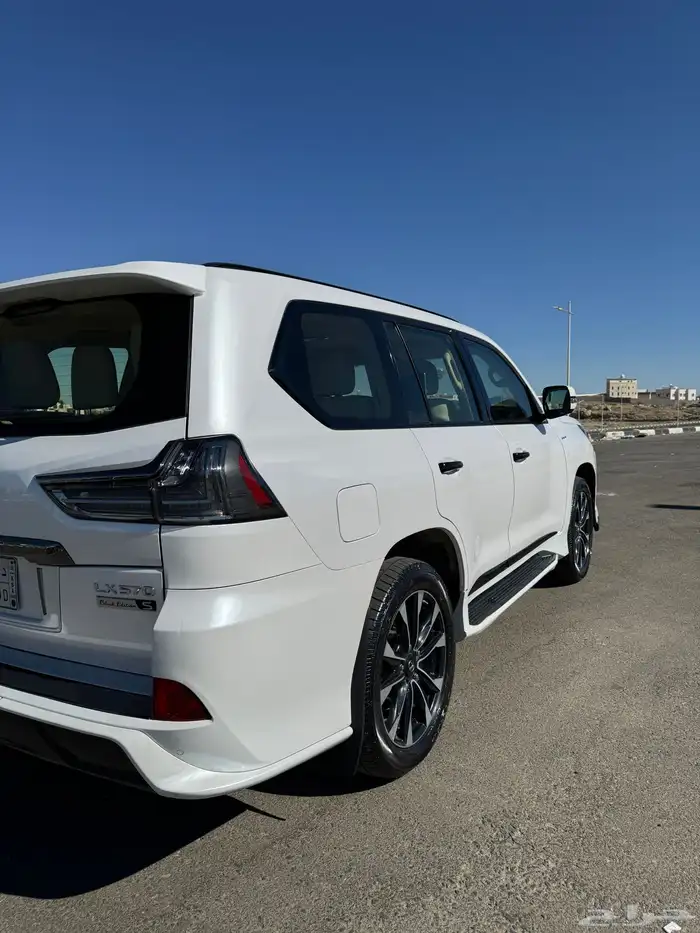 لكزس بلاك دشن2021 9