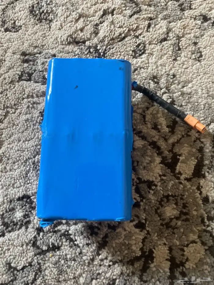 بطارية سكوتر استخدمة لمدة أسبوع فقظ نضيفه مافيه شي 2