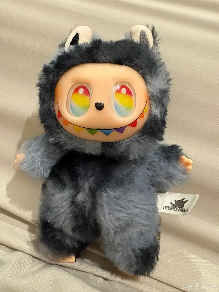 لابوبو مميز secret labubu 0