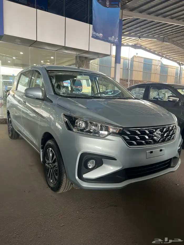 سوزوكي ارتيجا 1