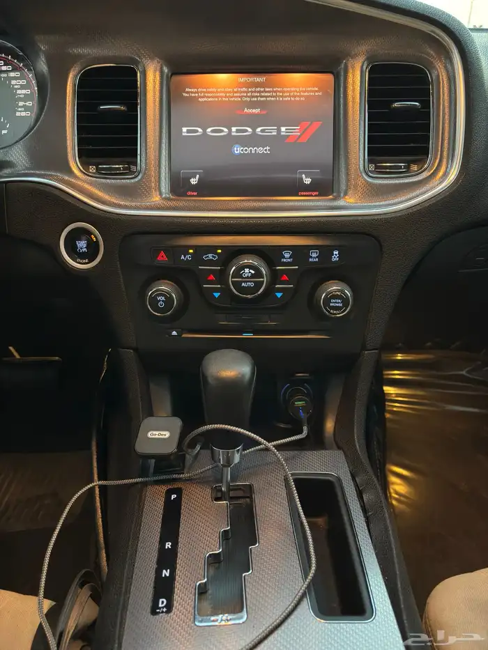 للبيع تشارجر 2014 فل هاوس V8 ابيض لؤلؤي مالك اول 34