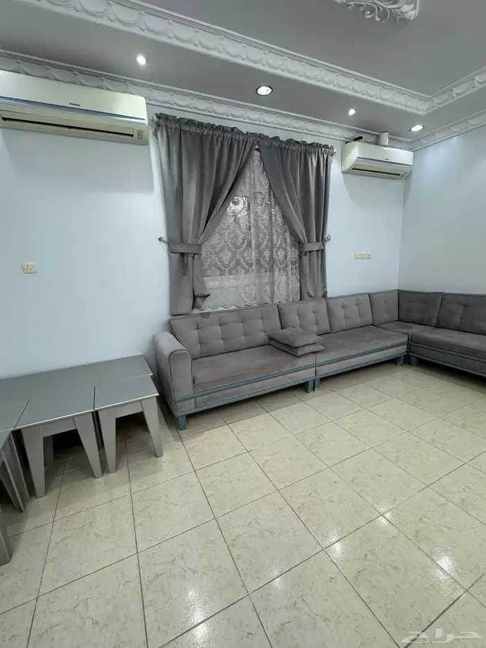 مجلس 8 في 5 كامل مع الستارة 5